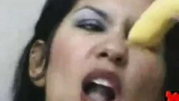 Bruna Banana ft. Bruna Ferraz: Big Tits, Amateur  Big Ass Porn