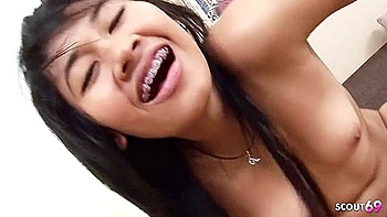 Small Thai Teen 18+ Pick Up And Seduce To No Condom Fuck By Tourist At Thailand Holiday Trip