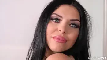 Curvy Assed Lesbian Candy Alexa Pussy Fucked by Voluptuous Russian Brunette