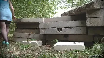 New site with voyeur-style pee videos.