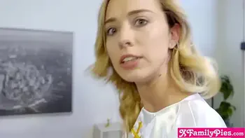 Stepsister teen Haley Reed by her sinner bro during choir practise