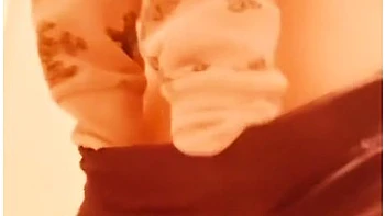 Gape And Squeeze With Ray Wells