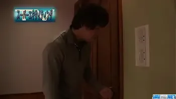 Maki Horiguchi gets step dad to hard fuc her pussy