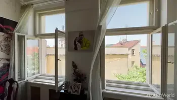 18yo Stepdaughter POV Morning Blowjob Before Heading To Work - Isabella De Laa