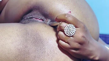 Desi Horny Aunty Take Butt Plug