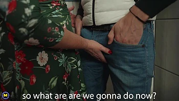 Granny Neighbour Voyeur - Grandma Petra Is Getting A Surprise Visit