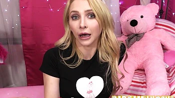 Blonde hottie Alix Lynx gets banged by Barrett Blade