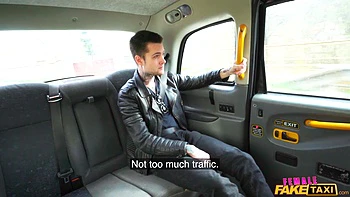 Sofia Lee having fun while sucking a large penis in the car