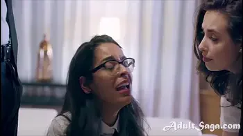 18yo Virgin Student Fucks Under Peer Pressure - Casey Calvert, Vienna Black