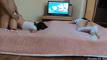 I tell my stepdaughter to invite her best friend to see comics for me to fuck her