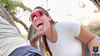 Obese Butt Babe Anything To Get Her Bike Fixed