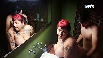 Mi Madrastra Me Encuentra En El Bano Y Me Termina Follando Nickixx23 Ft Ailudulcecaramelo