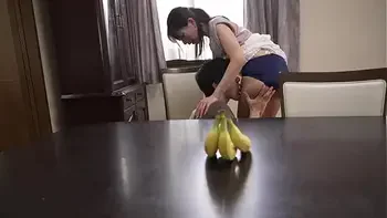 美しい母と感汁ベロキス爆汗孕ませ性交 深山由梨