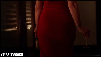 Syren Demer - Gorgeous Milf Syren Has Passionate Anal Experience