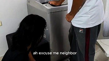 A vizinha infiel implora para ser surrada por mim de