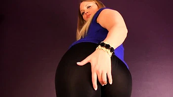 Amateur blonde ass fucked