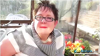 Sweet Honey In The Winter Garden - Honey Winter, Sugar Baby And Honey Sweet