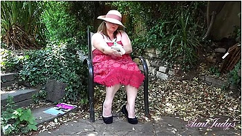 Rachel Aziani And Aunt Judys - Judys - 50yo Busty Bbw Rachel Lotions-up Her Big Natural Tits Outdoors