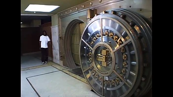 Byron Long - A Paradise Between The Legs