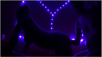 Young Guy Fucked Hot Milf And Cum In Pussy