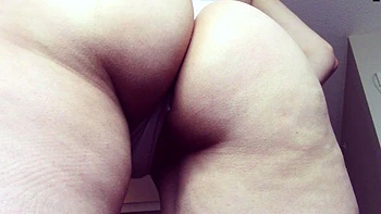 Amateur Webcam Babes Going Solo