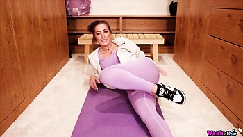 Stupefying Rose's masturbation scene