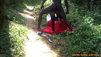 BANG KING - CAUGHT ON THE VILLAGE ROAD FUCKING A LONELY STRANGER WITH HIS BIG BLACK COCK - 4K HARDCORE PORN XXX