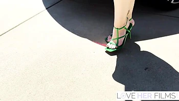 Outstanding Luna Legend's feet worship xxx