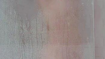 Hot amateur blonde pregnant toying her pussy solo