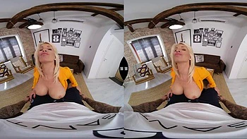 Ynaffit Ossuor: Blowjob, Doggy  Cowgirl VR Porn