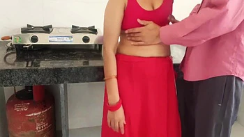 Unsatisfied Girl Has An Affair And Fucked Hard With Neighbour On Kitchen Platform