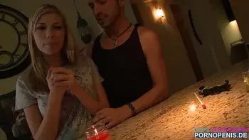 Echtes Paar Sextape leidenschaftliches Keussen und Ficken