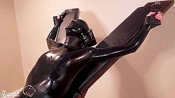 Latex Servitude Floozy Is Made To Have Multiple Orgasms On A Cross