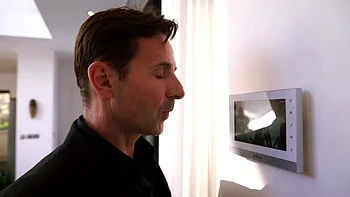 An heiress in need of sex - Jacquie et Michel TV