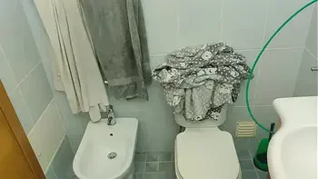 Depilation with depilatory cream with stepsister ends facial cumshot