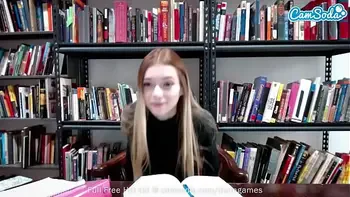 Amateur Teen Masturbates On Cam During Study Hall