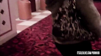Its Cleo Live featuring Ms Cleo's bathroom clip
