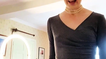 Amateur Horny Blonde Masturbates with Beer More webcamgirls