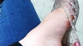 Amateur porn Gives Us Some Foot Fetish Aurora