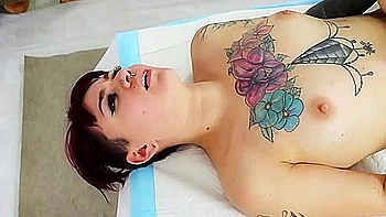 Romantic Kingsleys Petite Sex