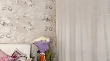 Mi Vecina La Cachonda en Cuarentena