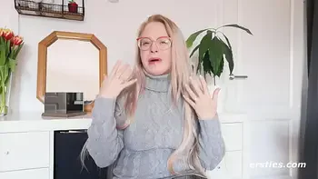 Ersties April Showers