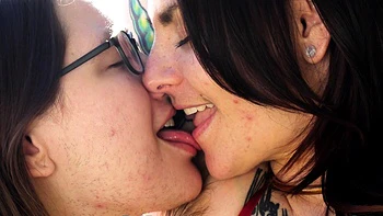 NAUGHTYNATURALS    Hairy Bushes   Pits