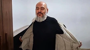 Angry Husband Punishes Wife with Ass Licking in 4K