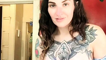 Leann busty amateur brunette jerks off