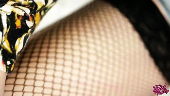 Doxy's brunette dirt by Grooby Girls