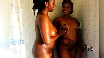 Curvy Black Lesbians Lick Pussy in Shower
