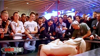 Busty MILFs Lesly & Calia Fingering Pussy