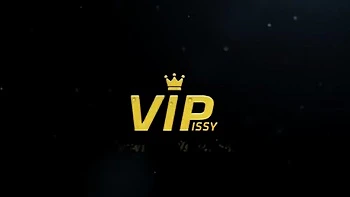 Arab Jenifer Jane licks pussy and drinks piss