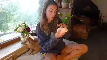 PUSSY LICKING TUTORIAL - with Roxy Fox